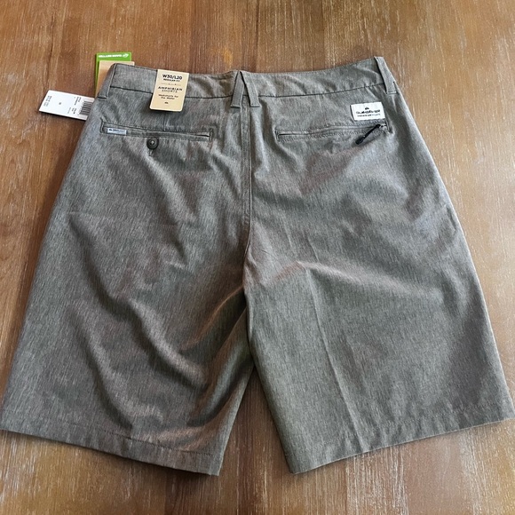 Quicksilver amphibian DryFlight shorts 30/20 NWT - Picture 2 of 8